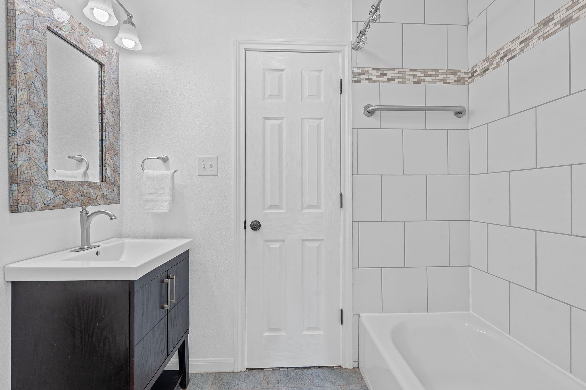 12216 Hanging Valley Dr, Austin, TX 78726