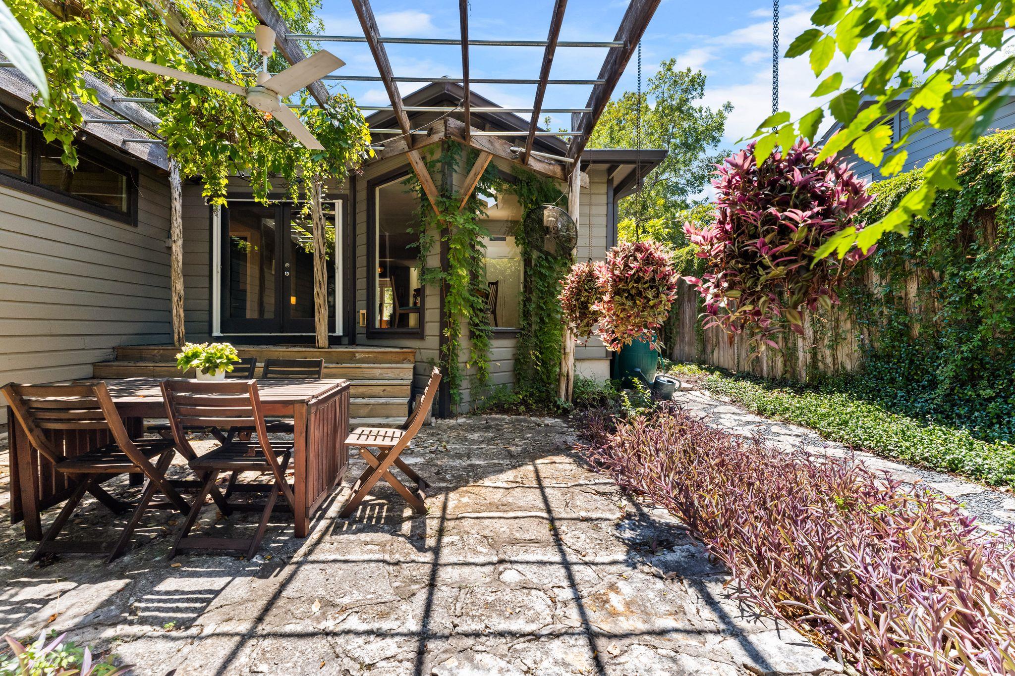 2312 Indian Trl, Austin, TX 78703