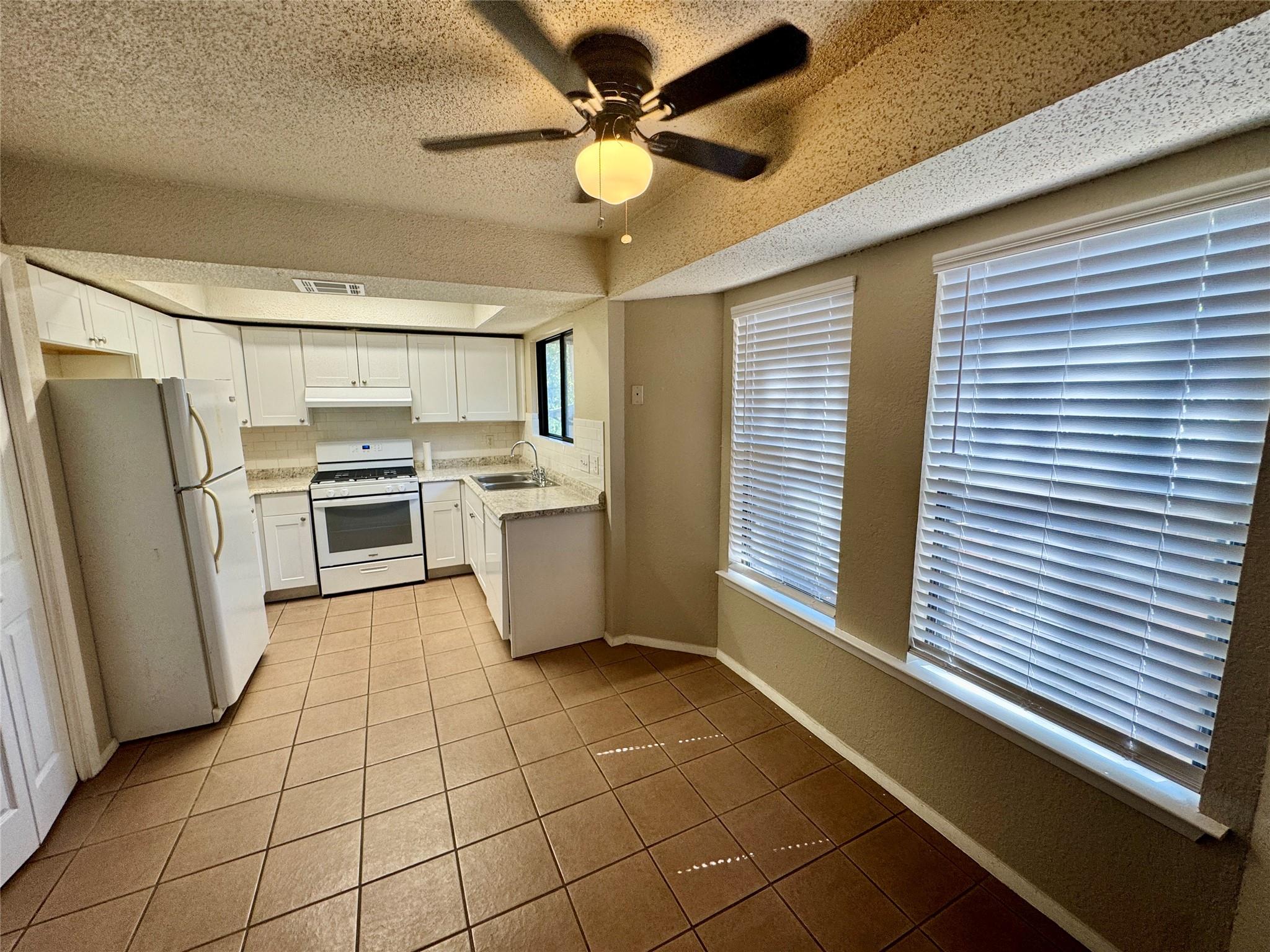 1004 Milford Way # B, Austin, TX 78745