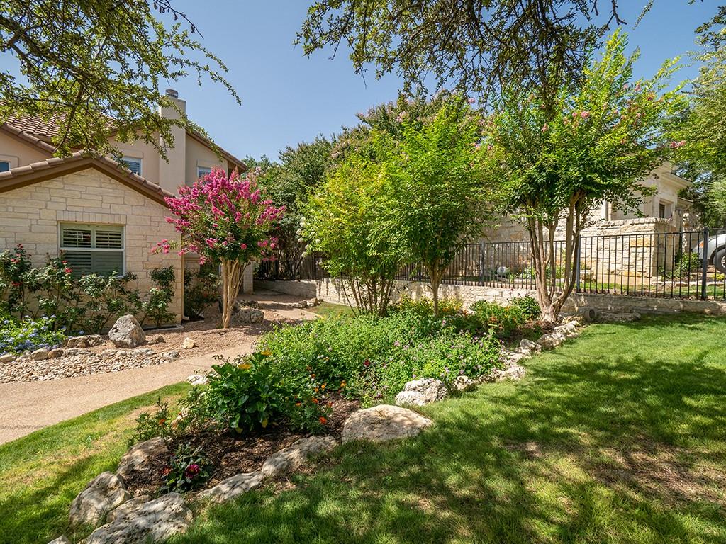 55 Tournament Way # B, The Hills, TX 78738