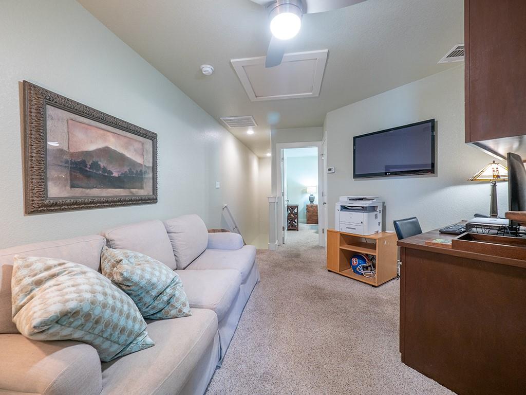 55 Tournament Way # B, The Hills, TX 78738