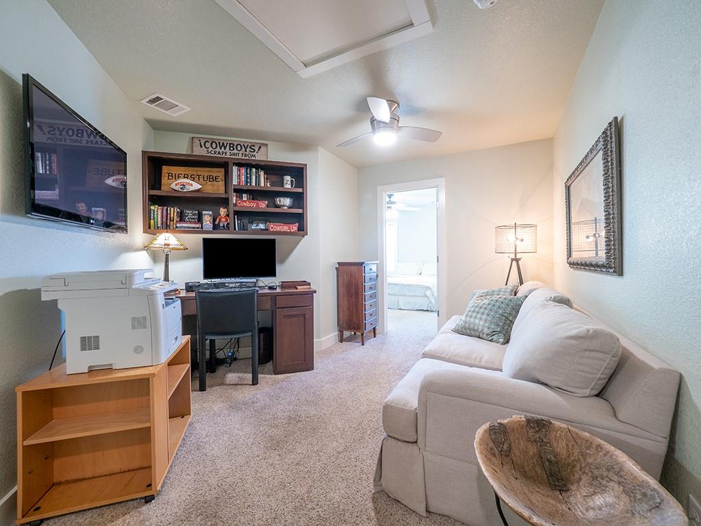 55 Tournament Way # B, The Hills, TX 78738