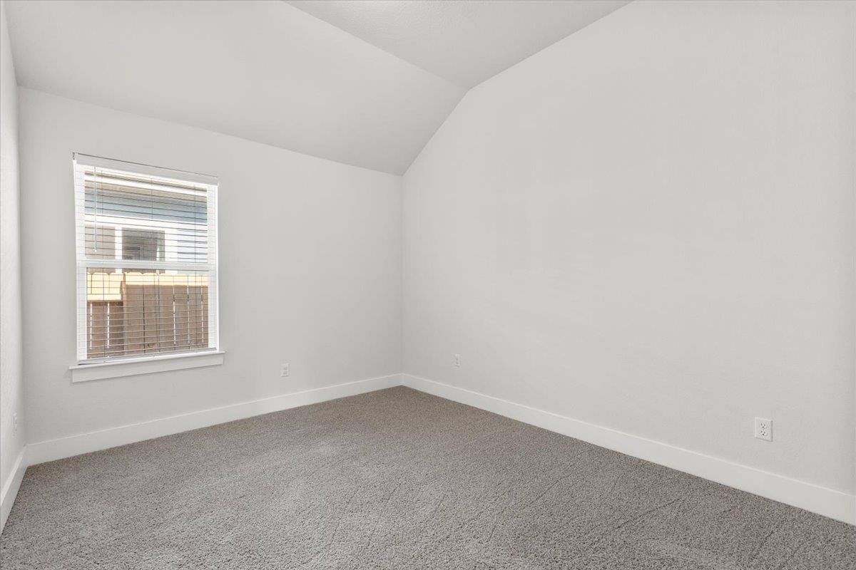 122 Patrick Herndon Dr, Bastrop, TX 78602