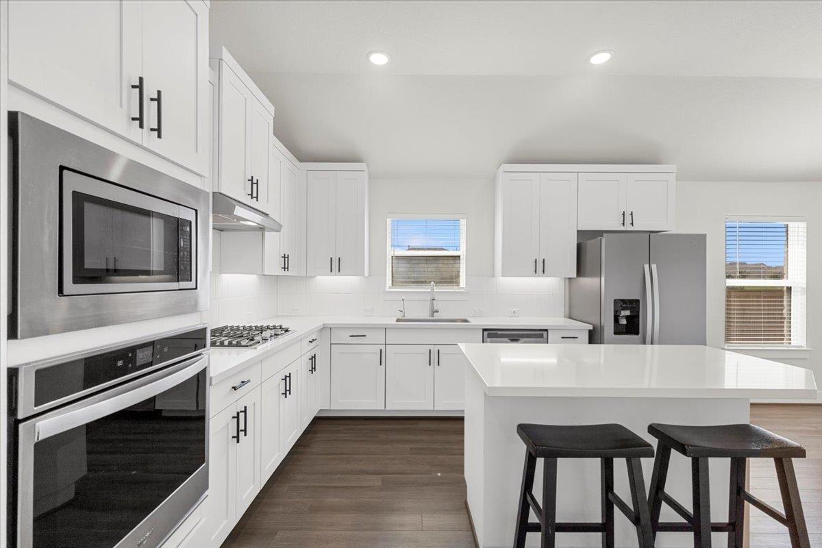 122 Patrick Herndon Dr, Bastrop, TX 78602