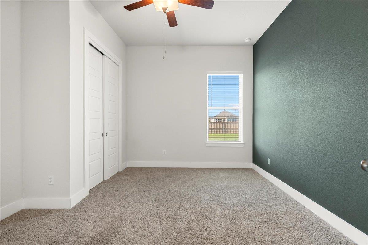 122 Patrick Herndon Dr, Bastrop, TX 78602