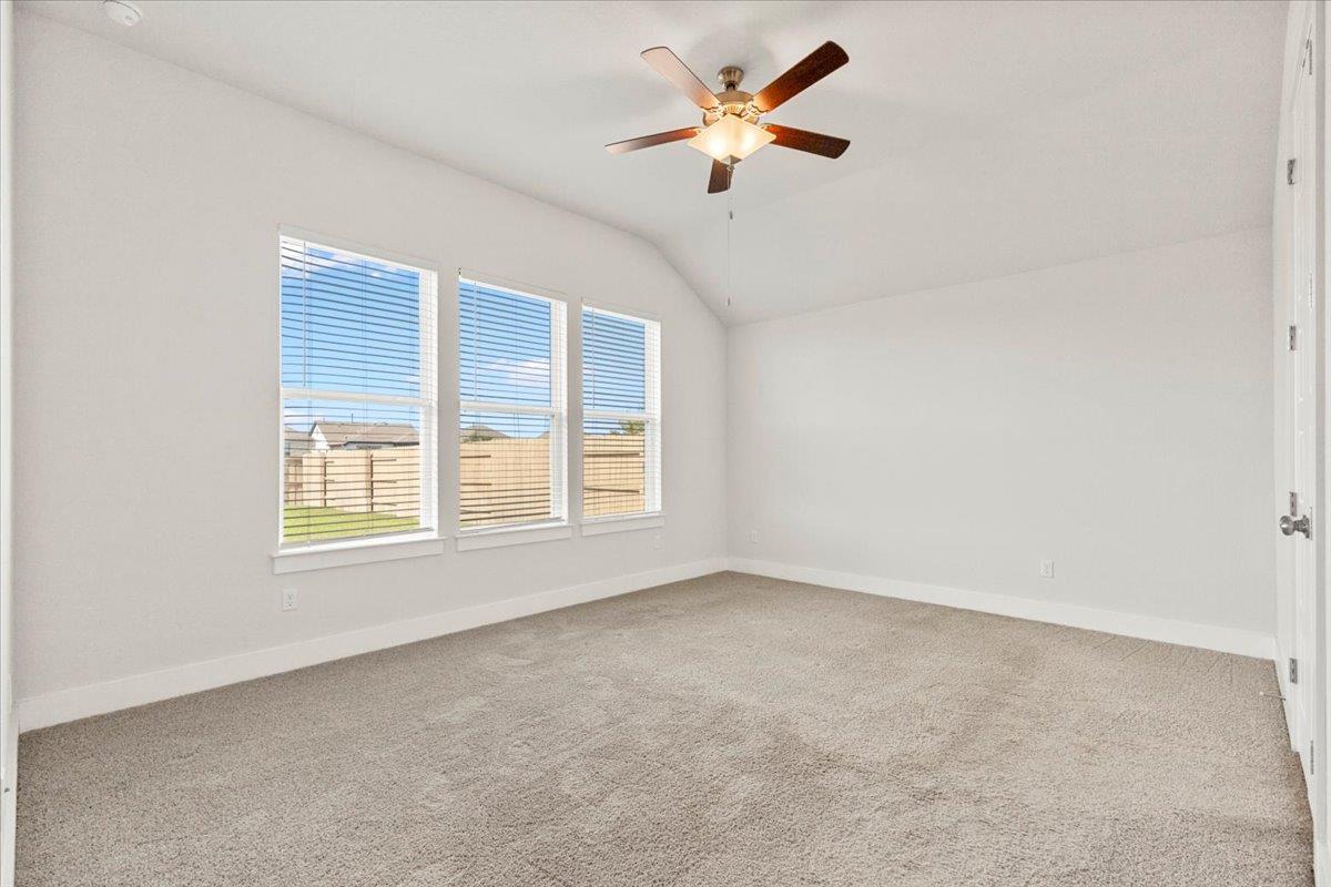 122 Patrick Herndon Dr, Bastrop, TX 78602