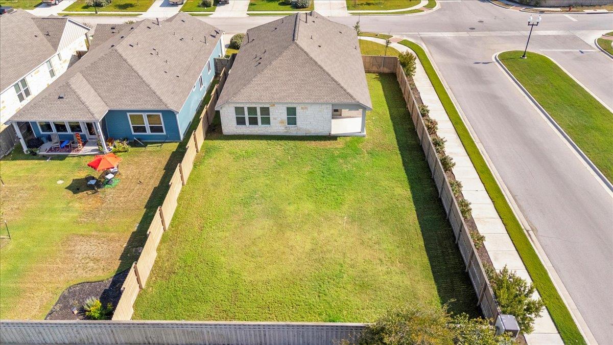 122 Patrick Herndon Dr, Bastrop, TX 78602