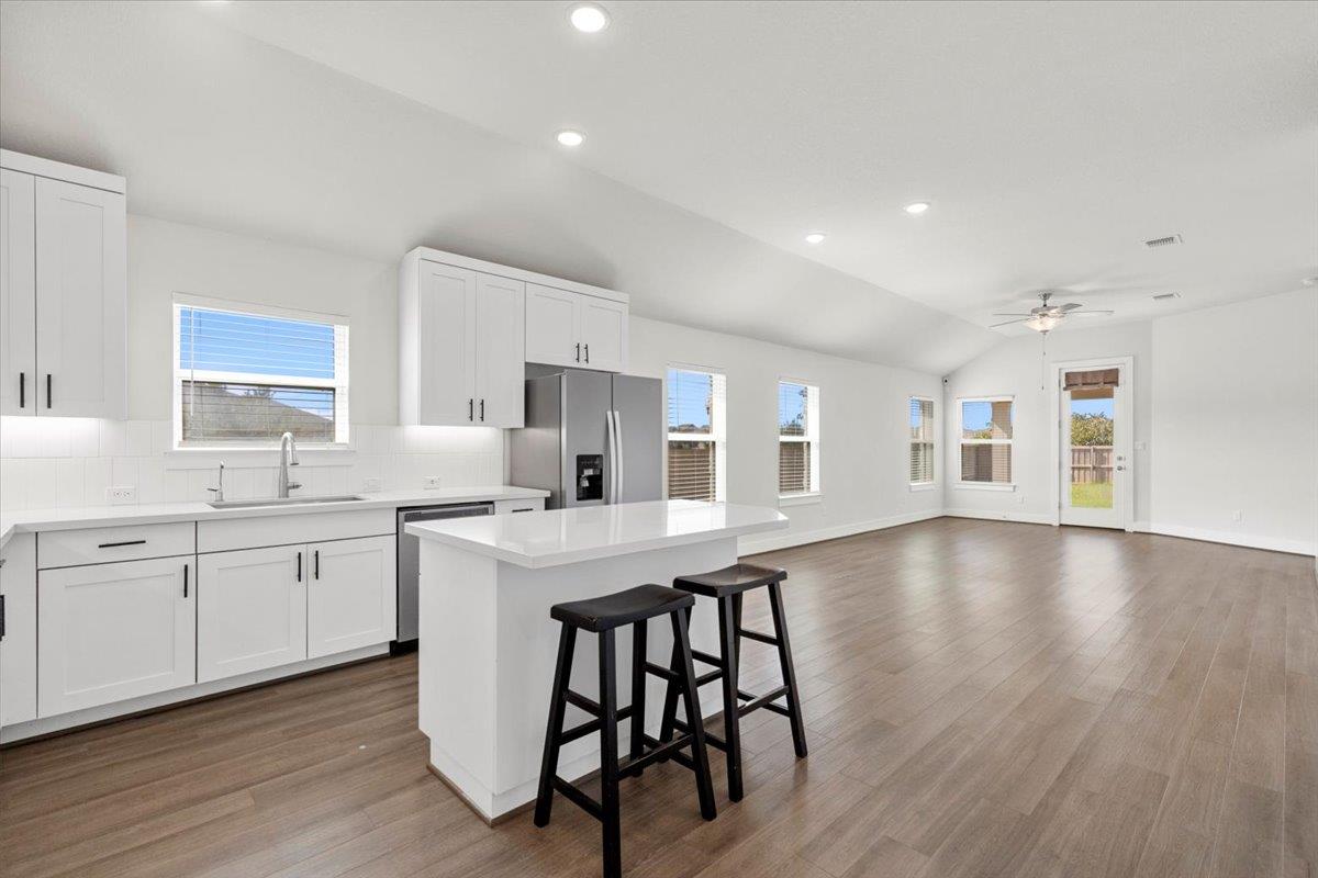 122 Patrick Herndon Dr, Bastrop, TX 78602