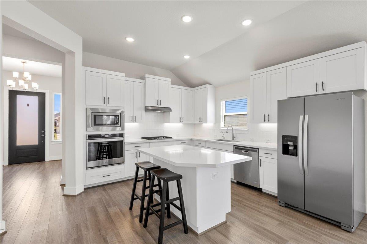 122 Patrick Herndon Dr, Bastrop, TX 78602