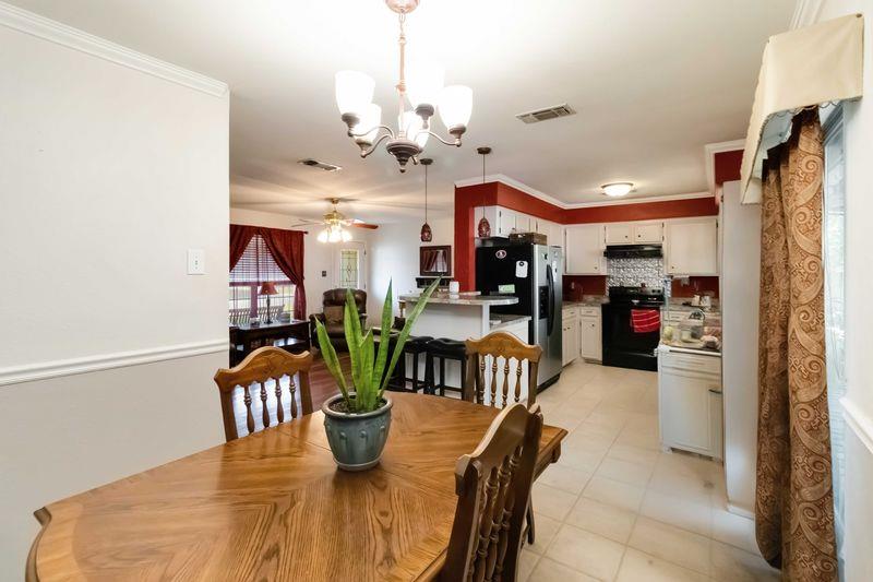 105 Jones St, Bastrop, TX 78602