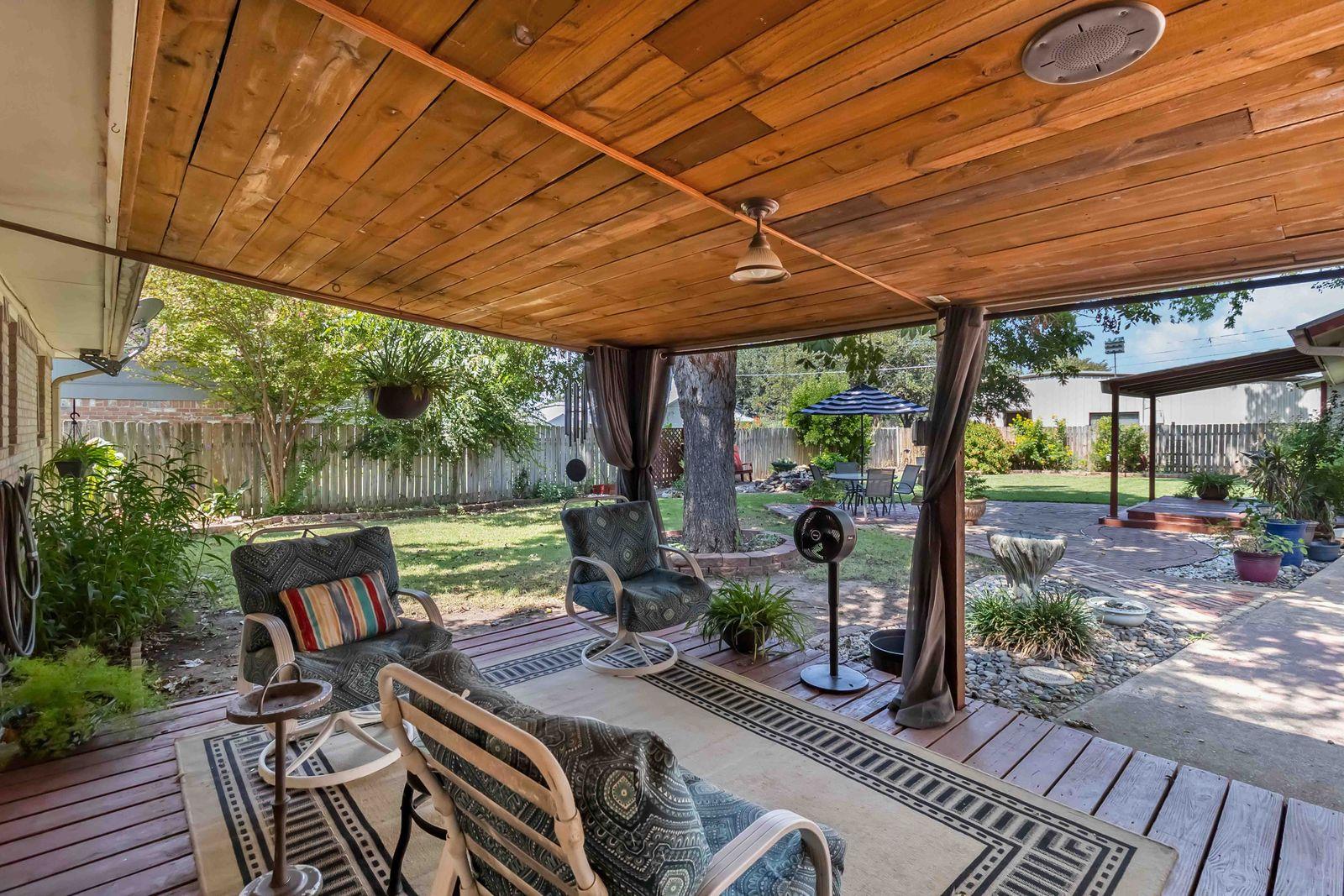 105 Jones St, Bastrop, TX 78602