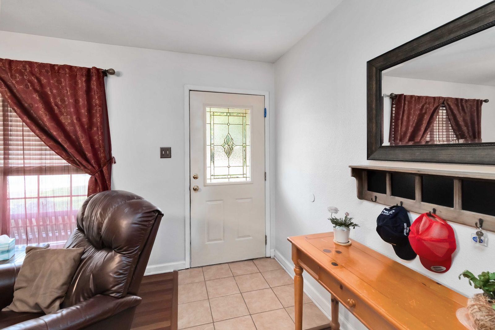 105 Jones St, Bastrop, TX 78602