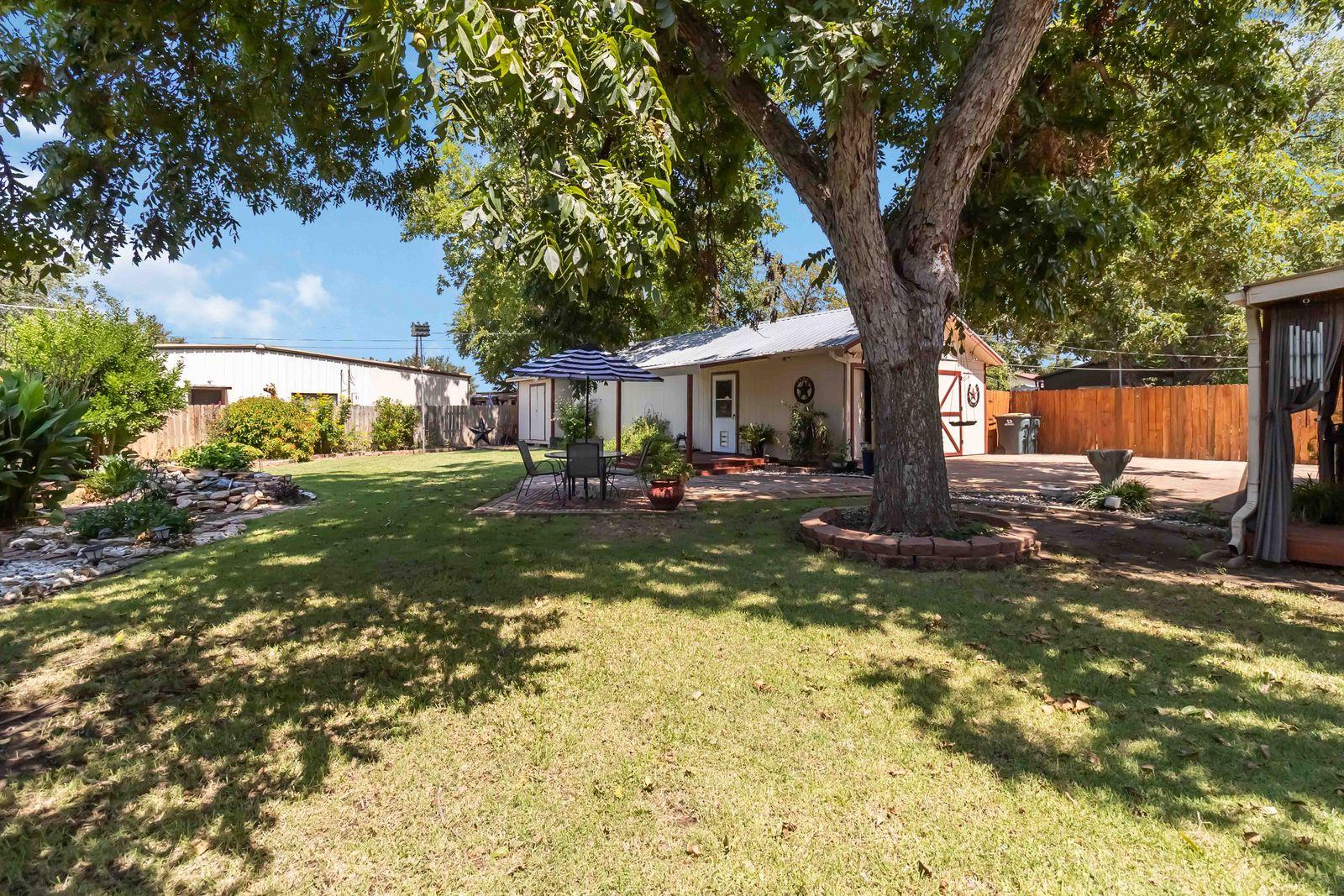 105 Jones St, Bastrop, TX 78602