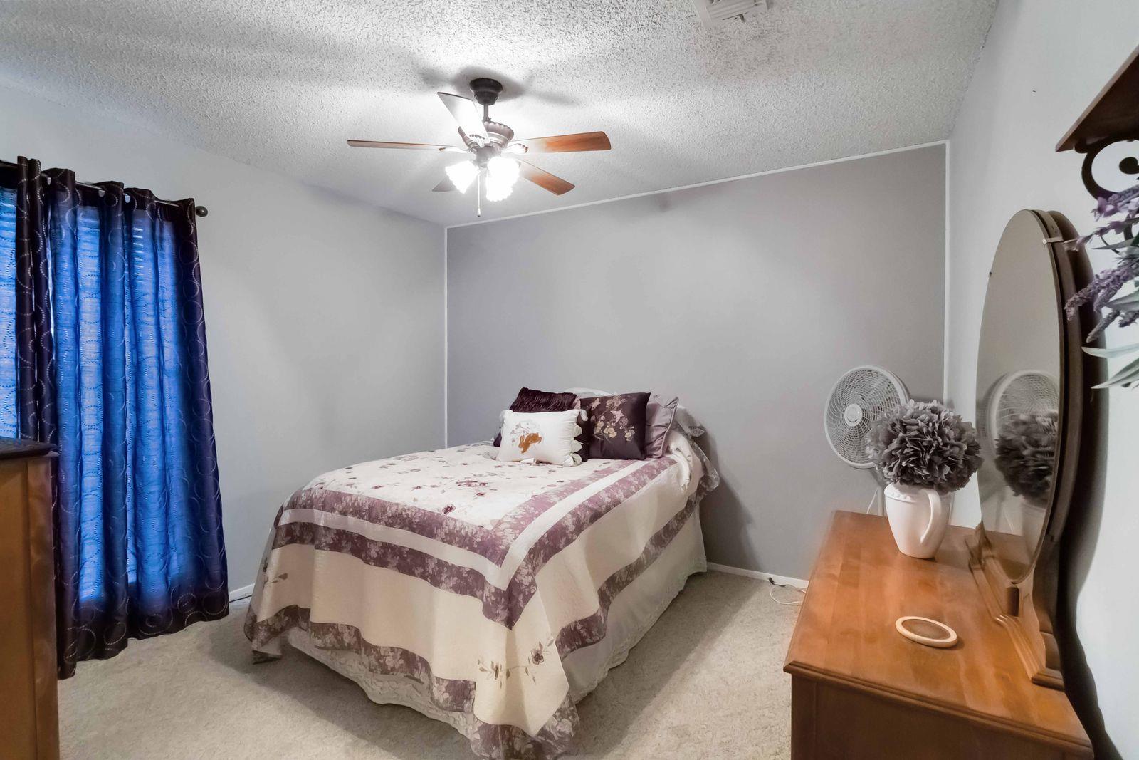 105 Jones St, Bastrop, TX 78602