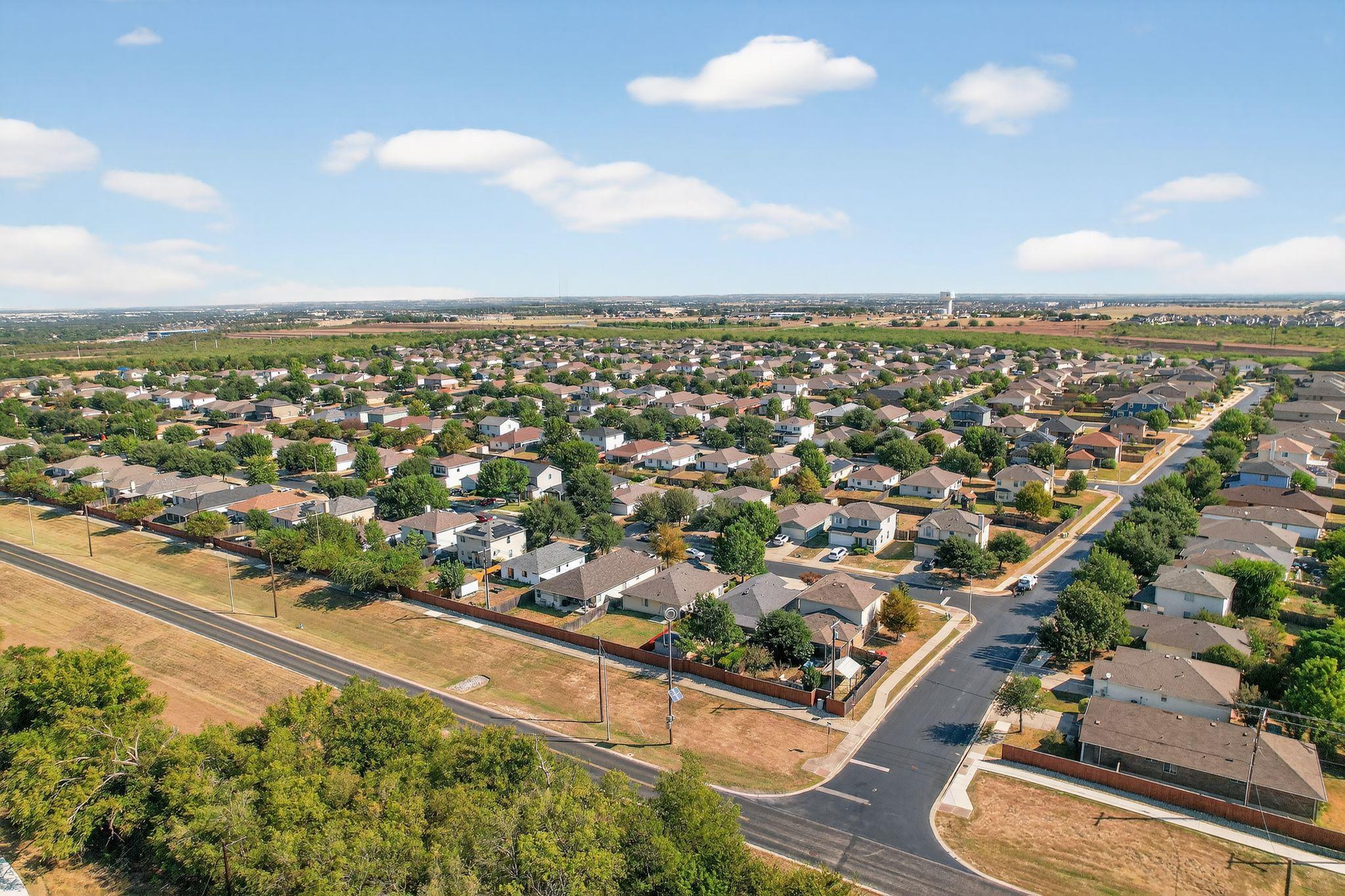 334 Avalanche Ave, Georgetown, TX 78626