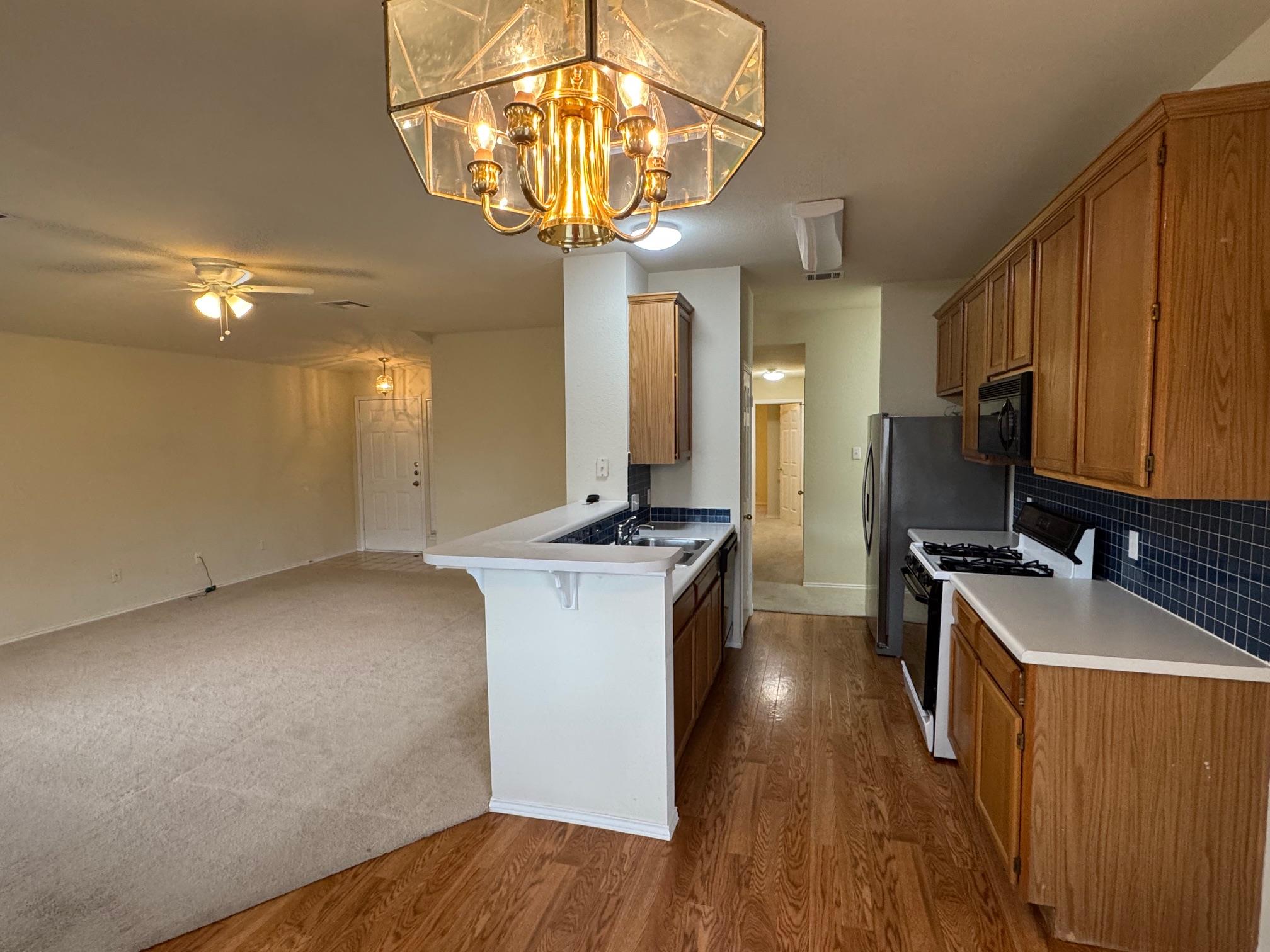 1108 BRASHEAR Ln, Cedar Park, TX 78613