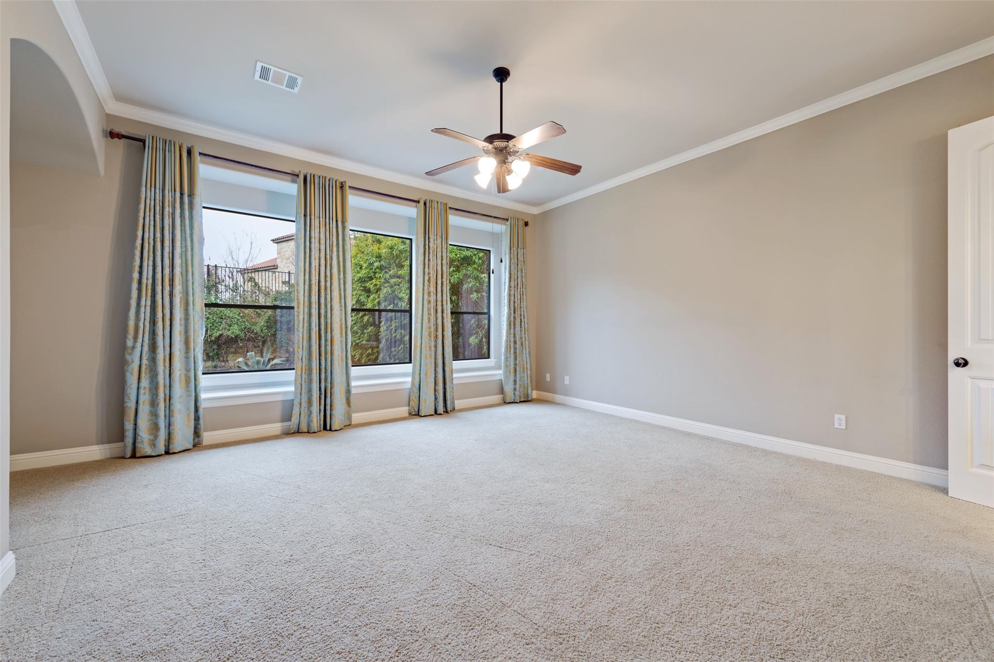 106 Feritti Dr, Austin, TX 78734