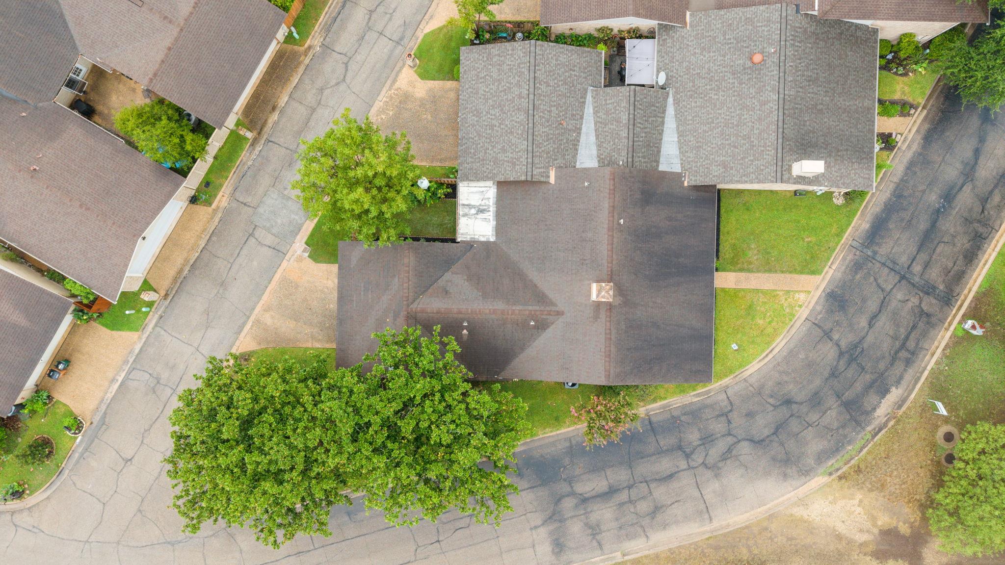 11127 Pinehurst Dr # E, Austin, TX 78747