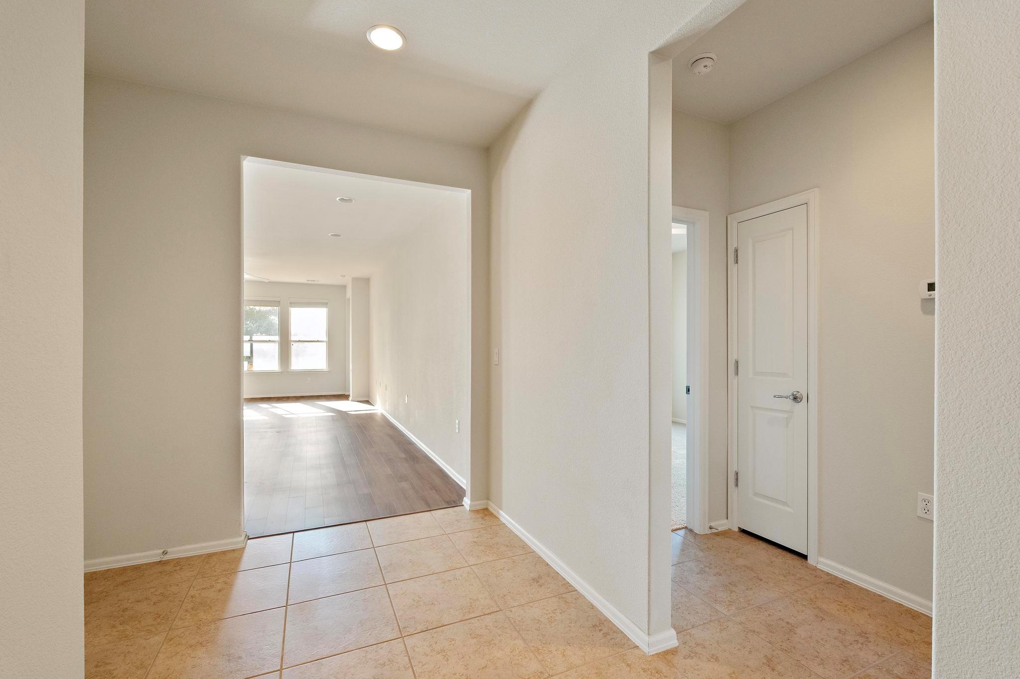 136 Prairie Creek Trl, Georgetown, TX 78633