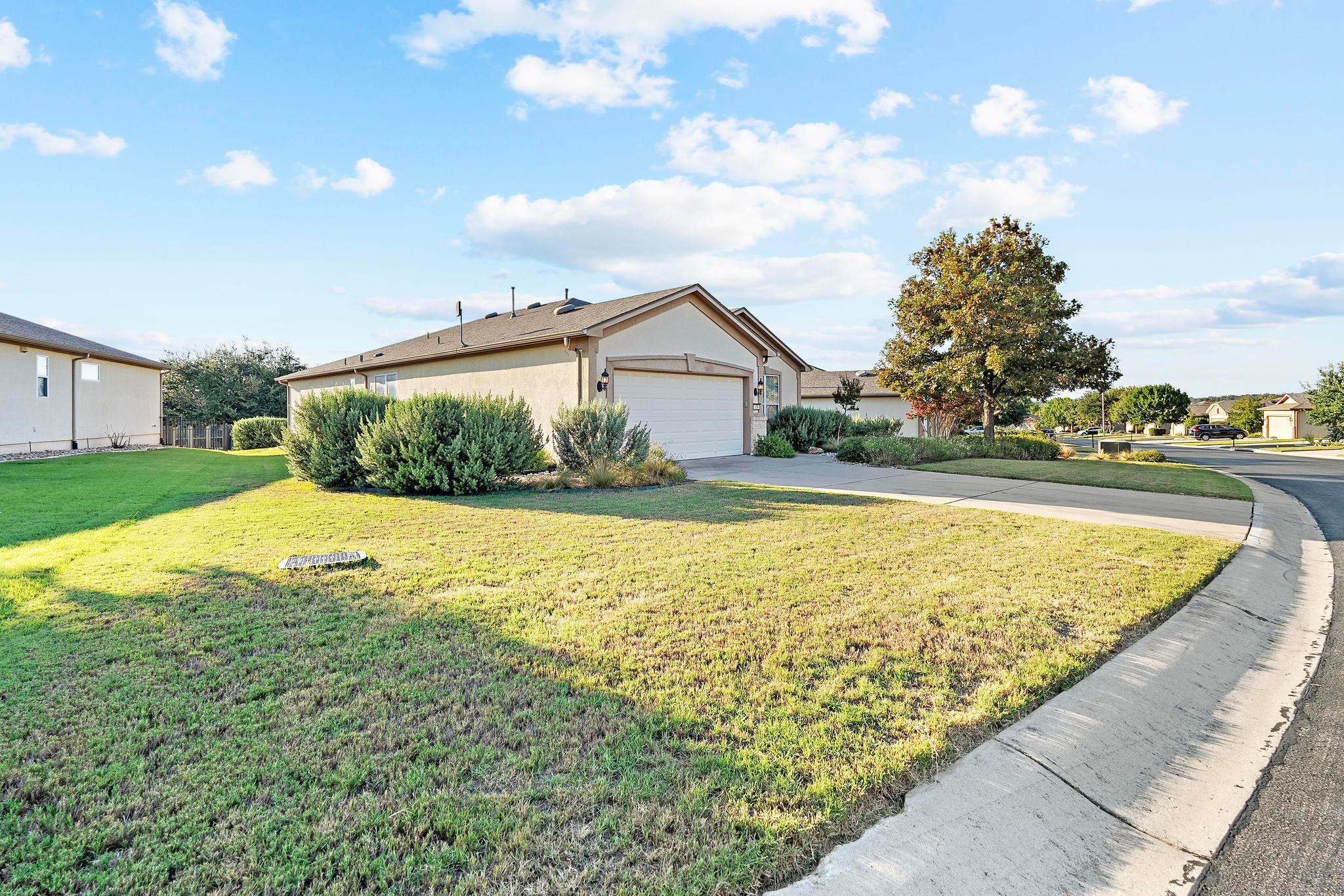 136 Prairie Creek Trl, Georgetown, TX 78633