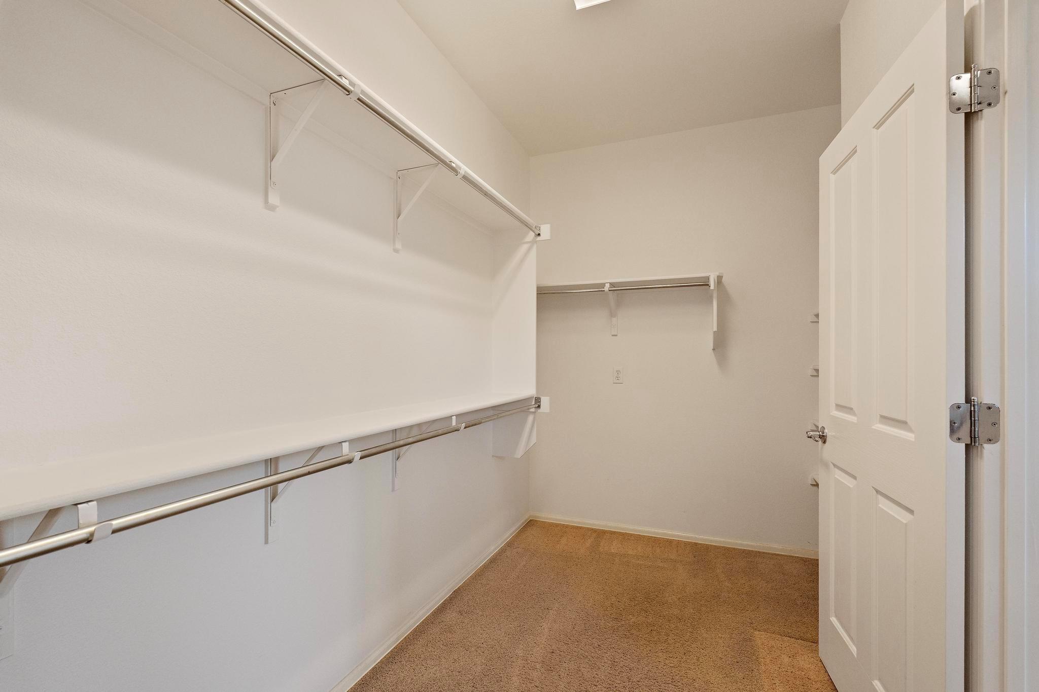 136 Prairie Creek Trl, Georgetown, TX 78633