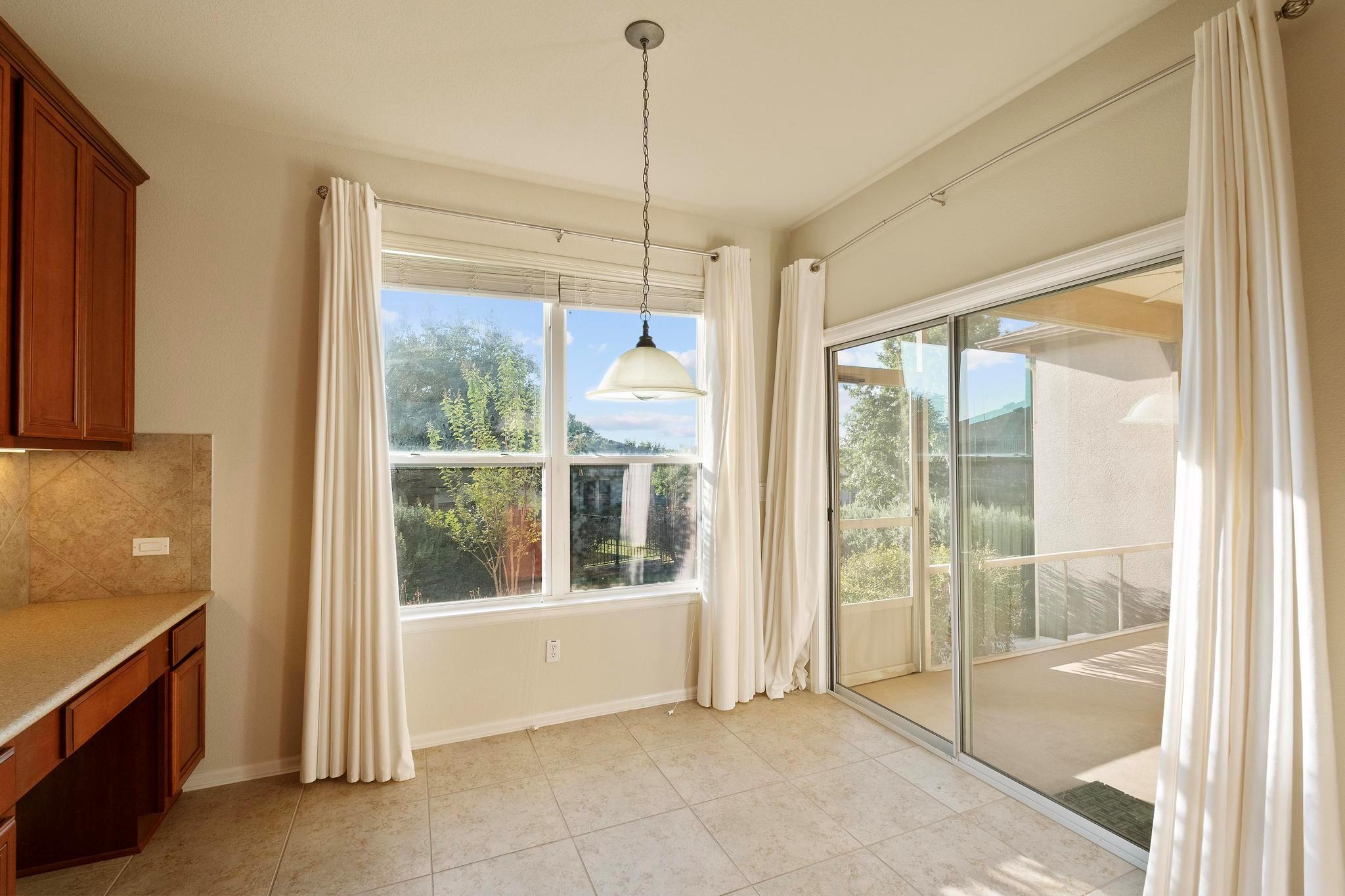 136 Prairie Creek Trl, Georgetown, TX 78633