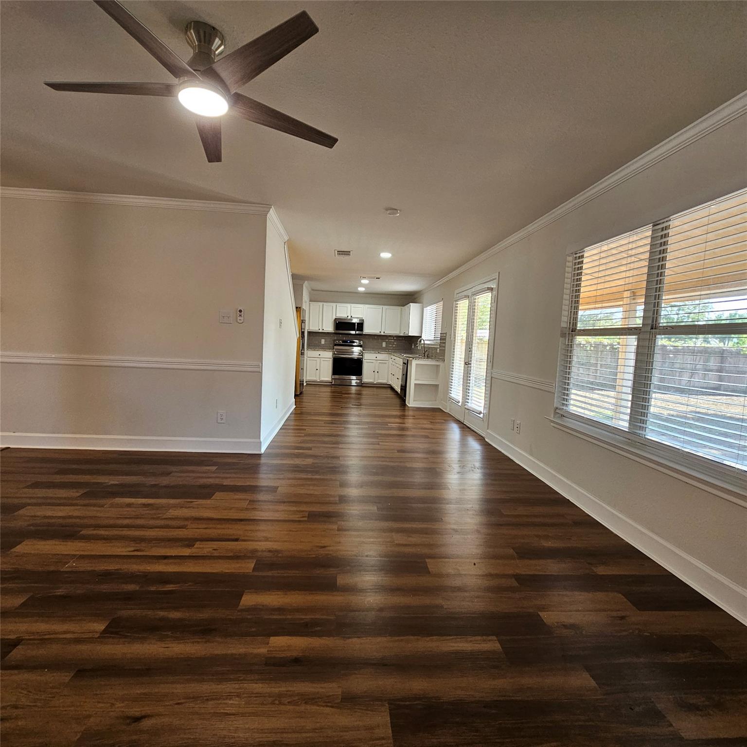 109 Sydneys Way, Buda, TX 78610