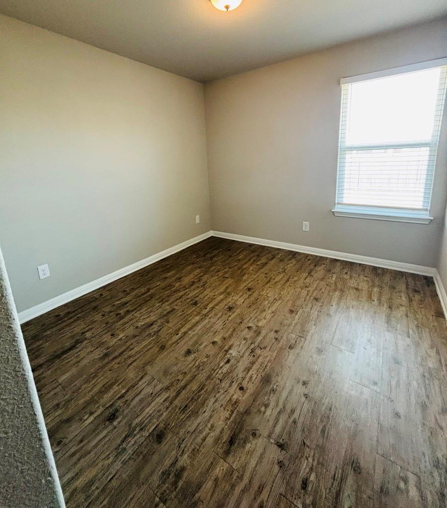 1300 Golden Barley Dr, Pflugerville, TX 78660