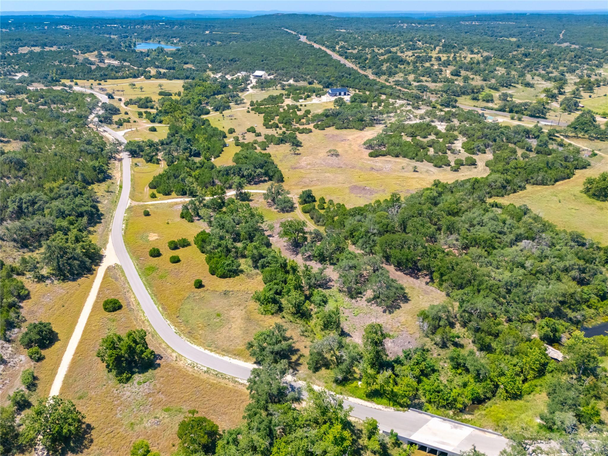 564 Bluff Springs Dr, Driftwood, TX 78619