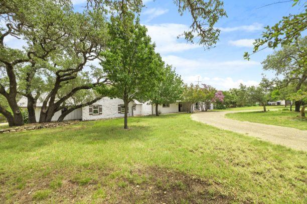 783 Country Creek Ln, Fredericksburg, TX 78624
