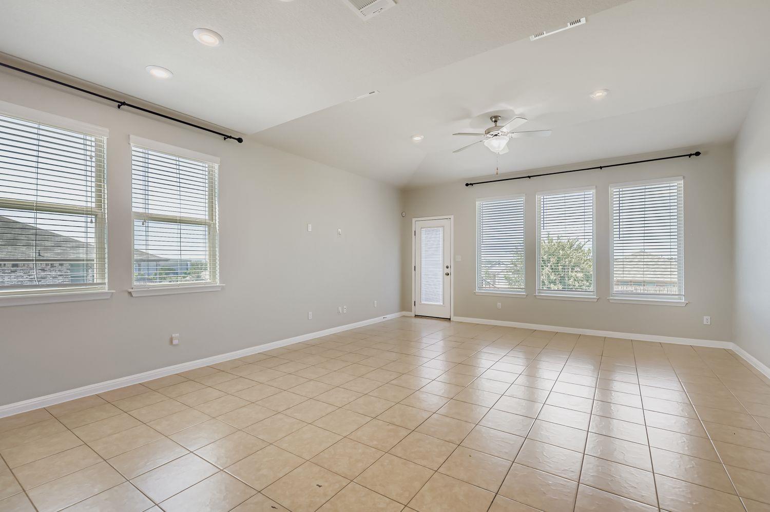 1521 Ida Nell Pearson St, Leander, TX 78641