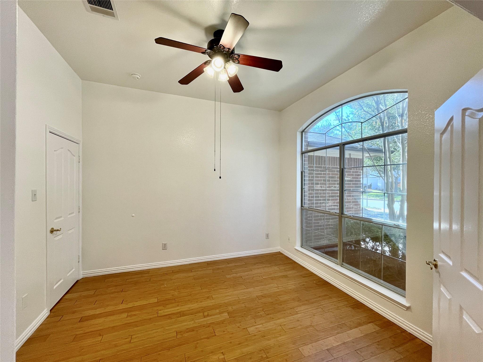 2204 Zoa Dr, Cedar Park, TX 78613