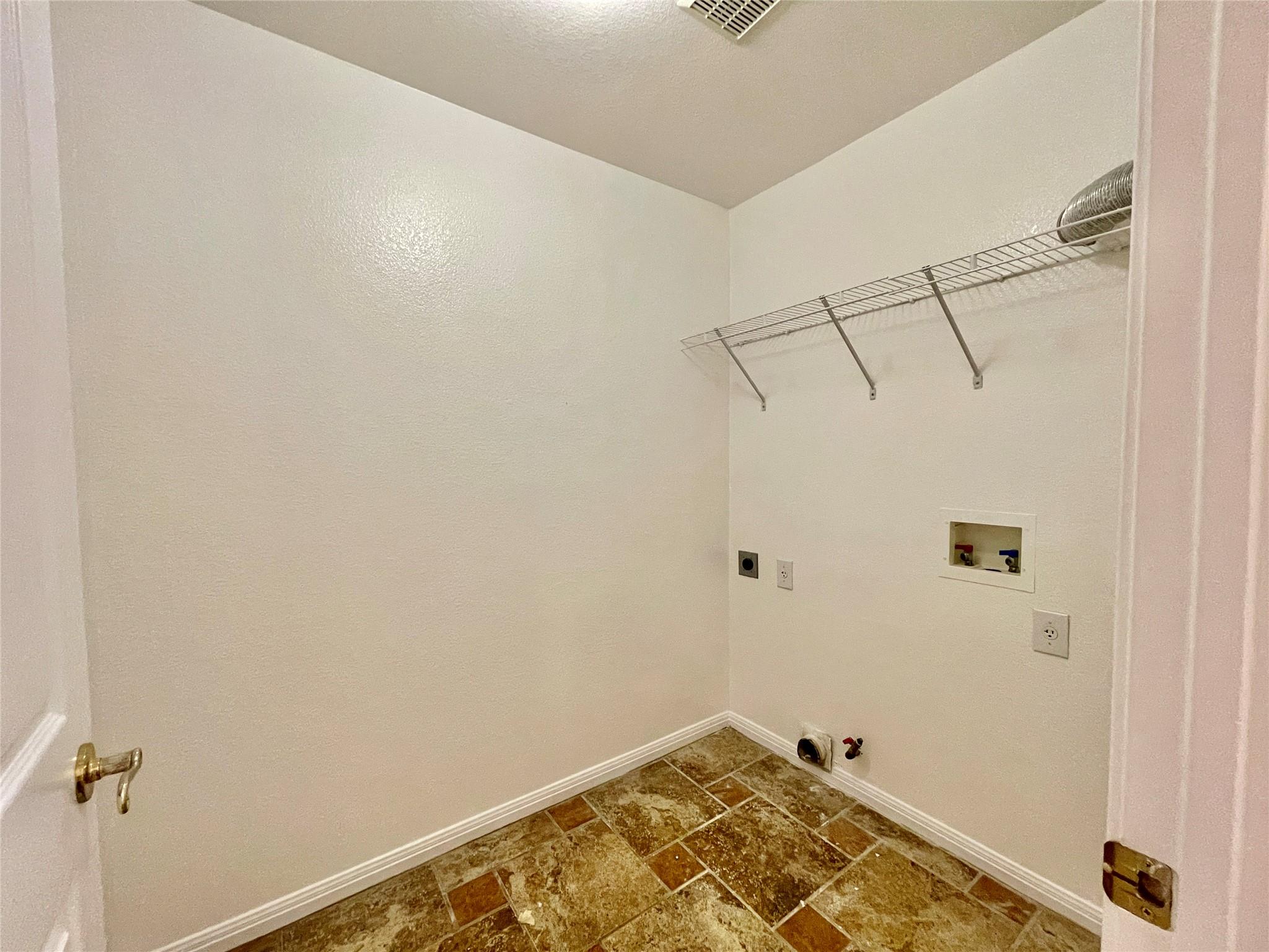 2204 Zoa Dr, Cedar Park, TX 78613