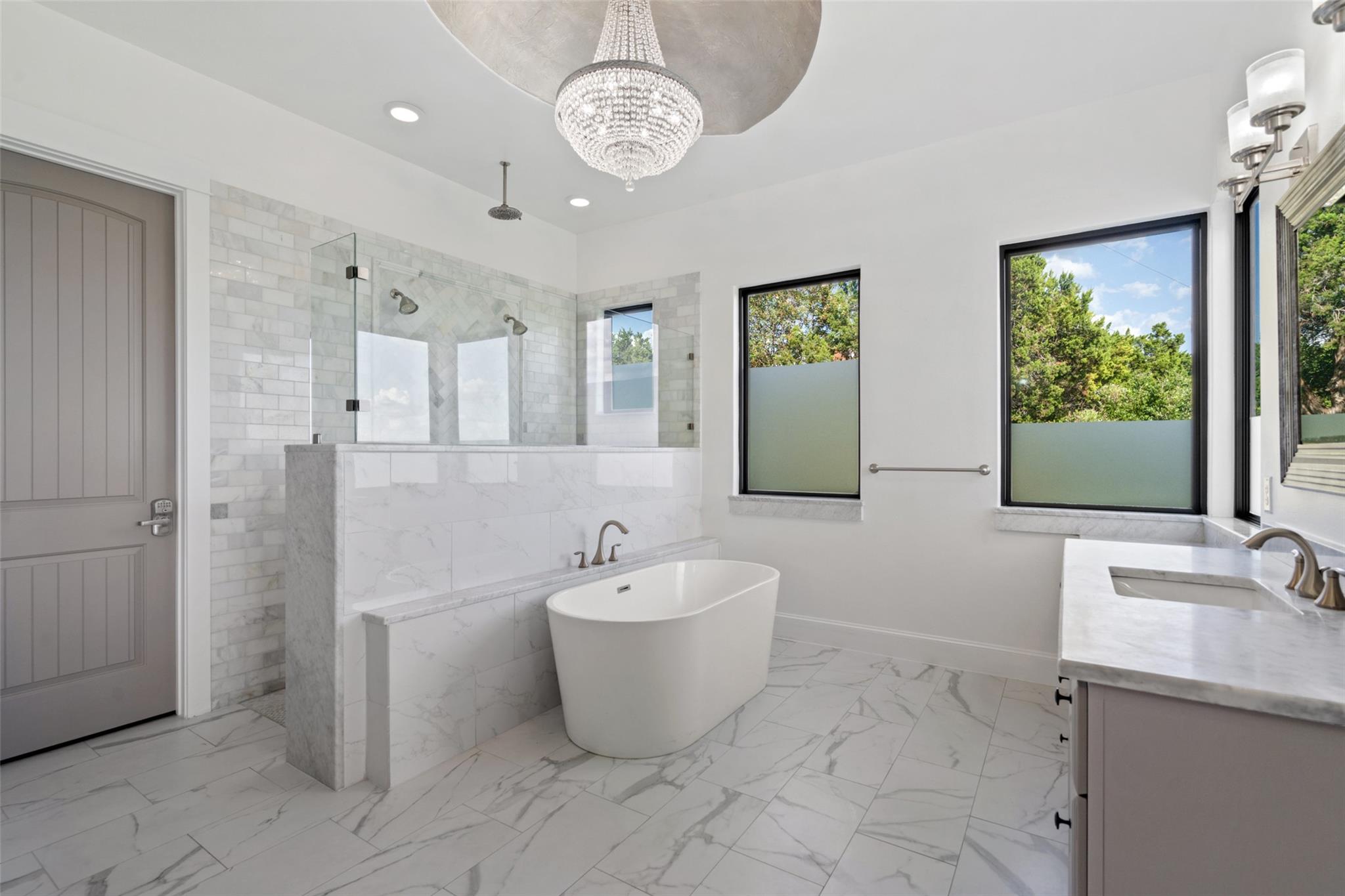 1300 Sparrow Ln, Austin, TX 78734