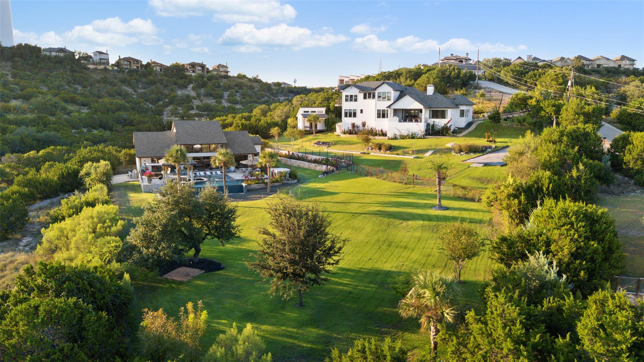 1300 Sparrow Ln, Austin, TX 78734