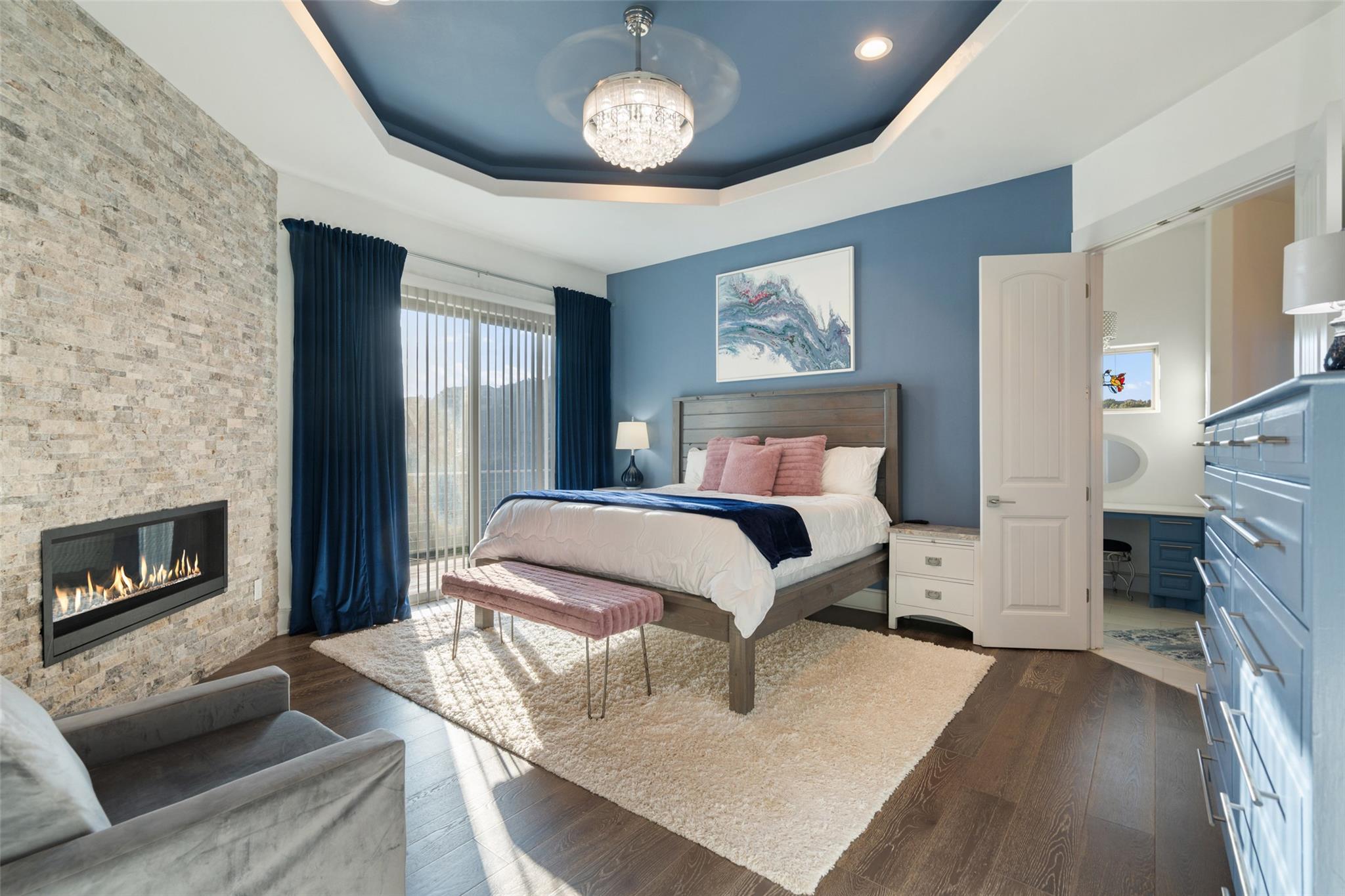 1300 Sparrow Ln, Austin, TX 78734