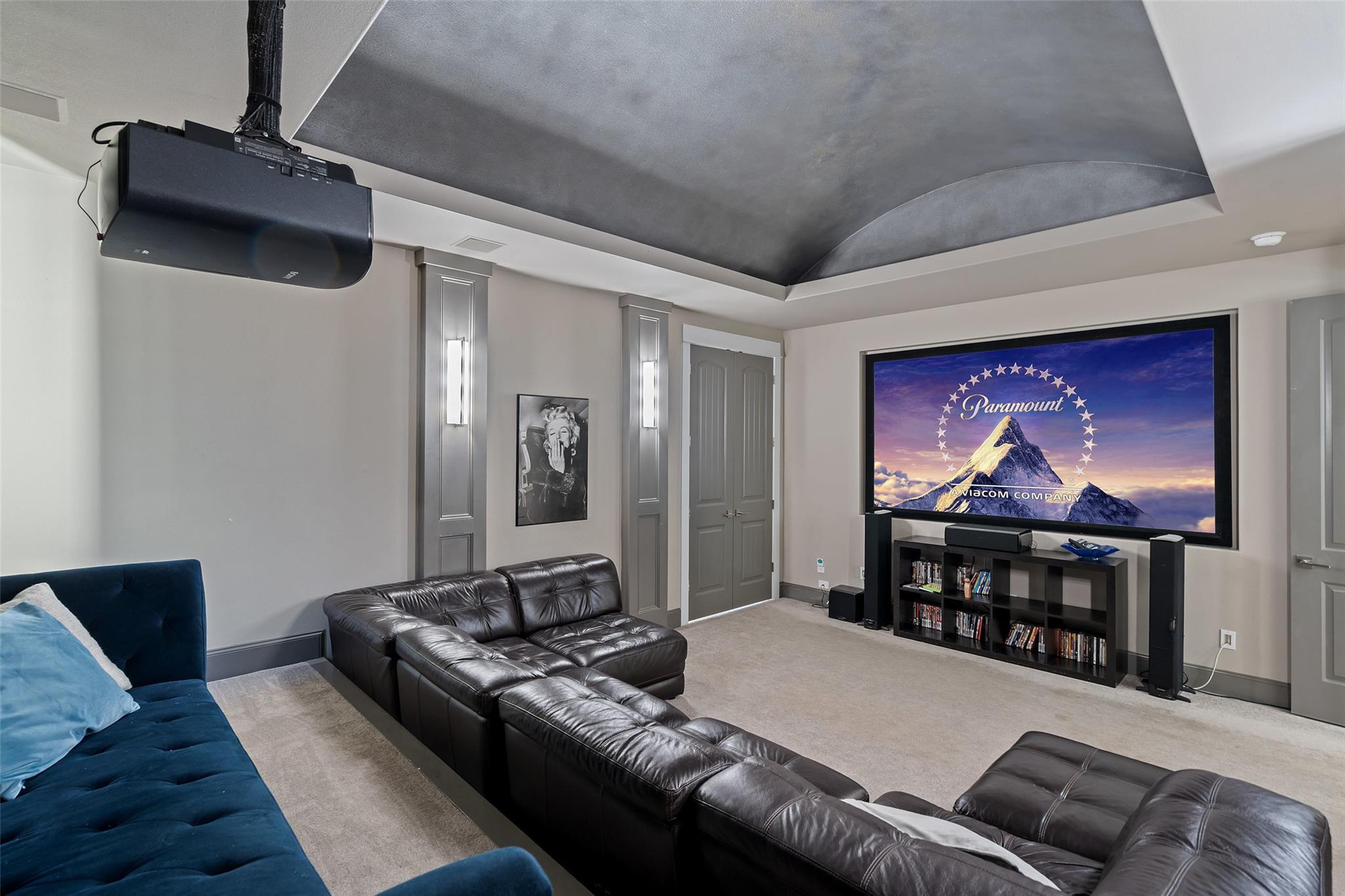 1300 Sparrow Ln, Austin, TX 78734