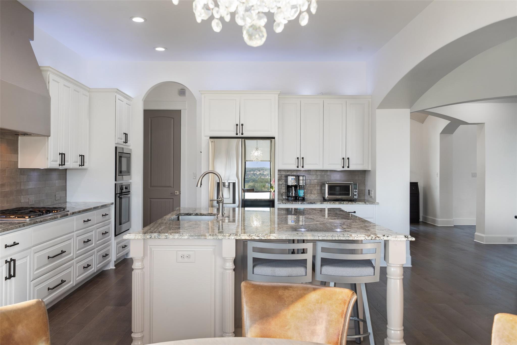 1300 Sparrow Ln, Austin, TX 78734