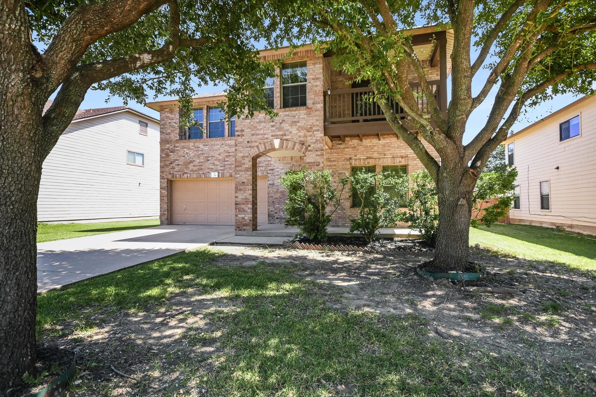 219 WOODLAKE Dr, Georgetown, TX 78633