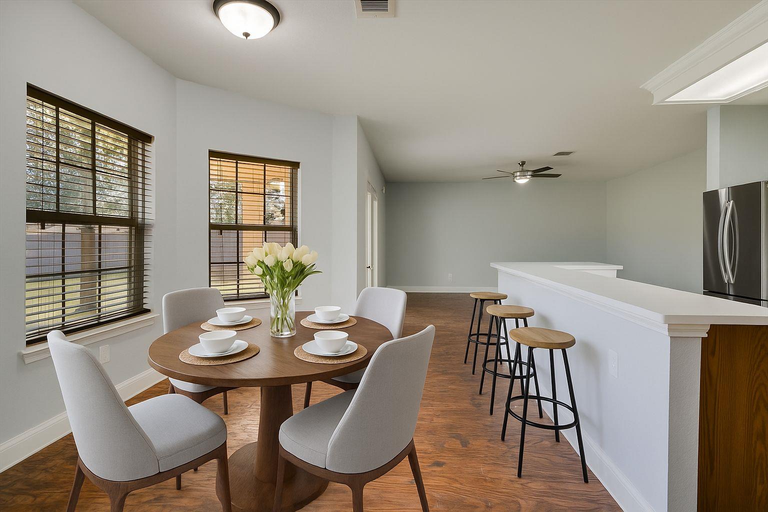 219 WOODLAKE Dr, Georgetown, TX 78633