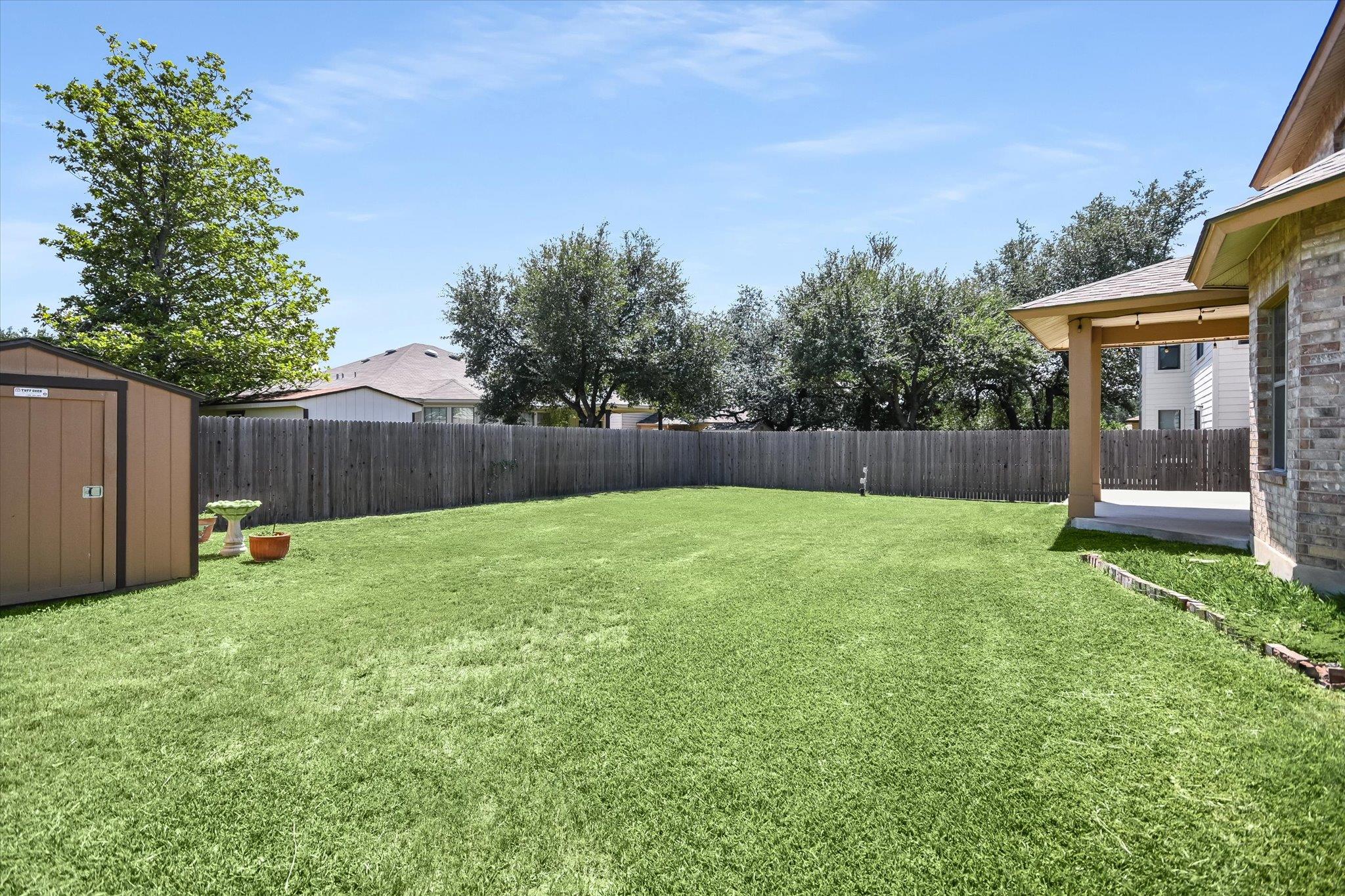 219 WOODLAKE Dr, Georgetown, TX 78633