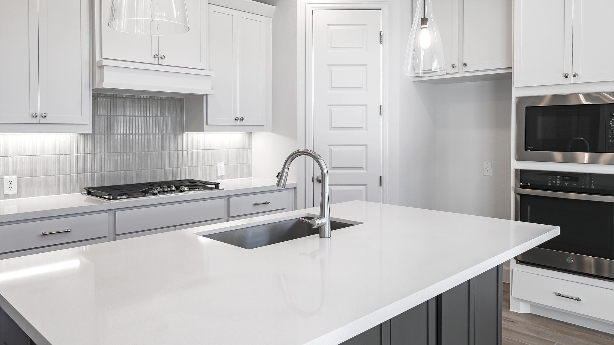 309 Foxfire Cv, Lockhart, TX 78644