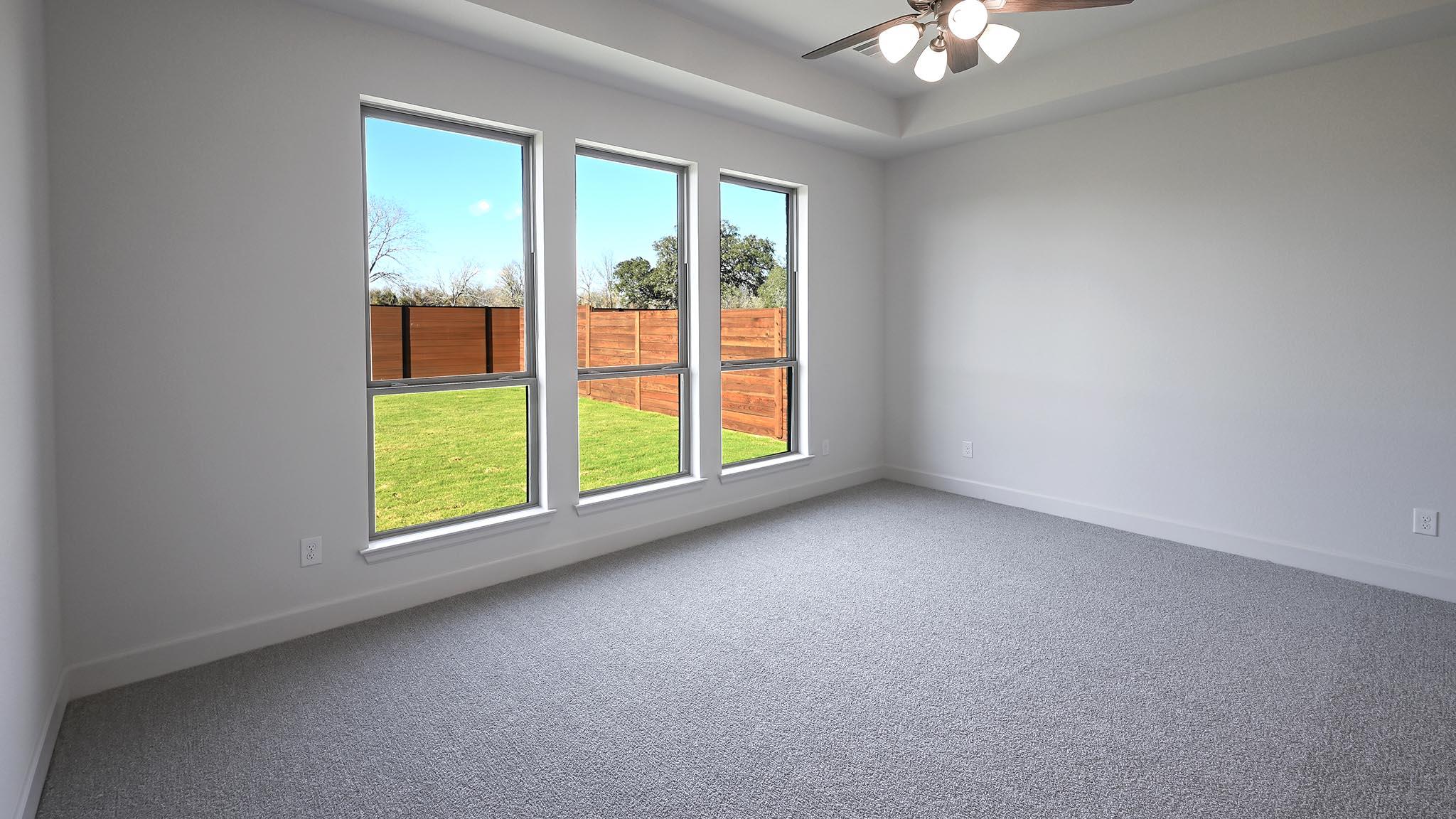 309 Foxfire Cv, Lockhart, TX 78644