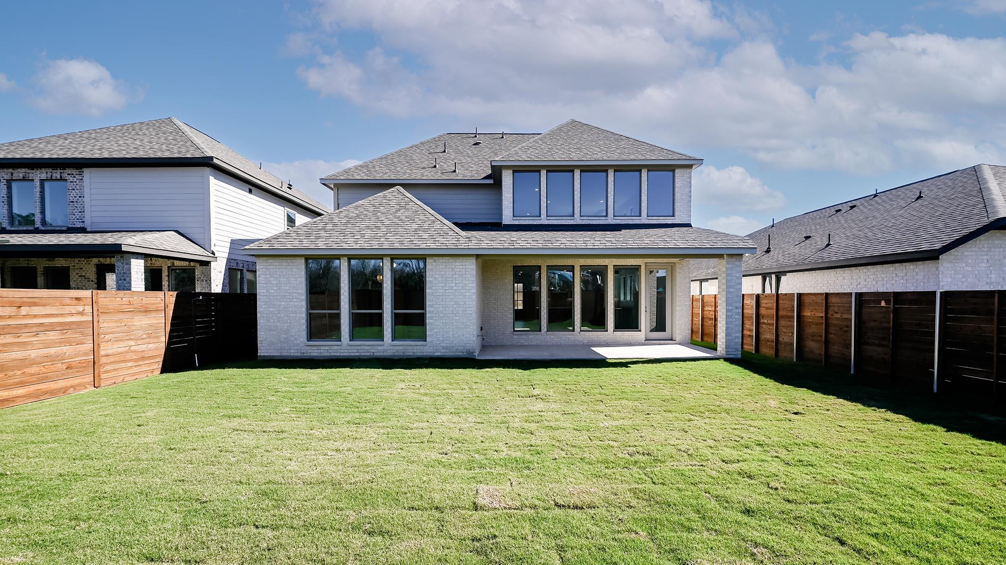 309 Foxfire Cv, Lockhart, TX 78644