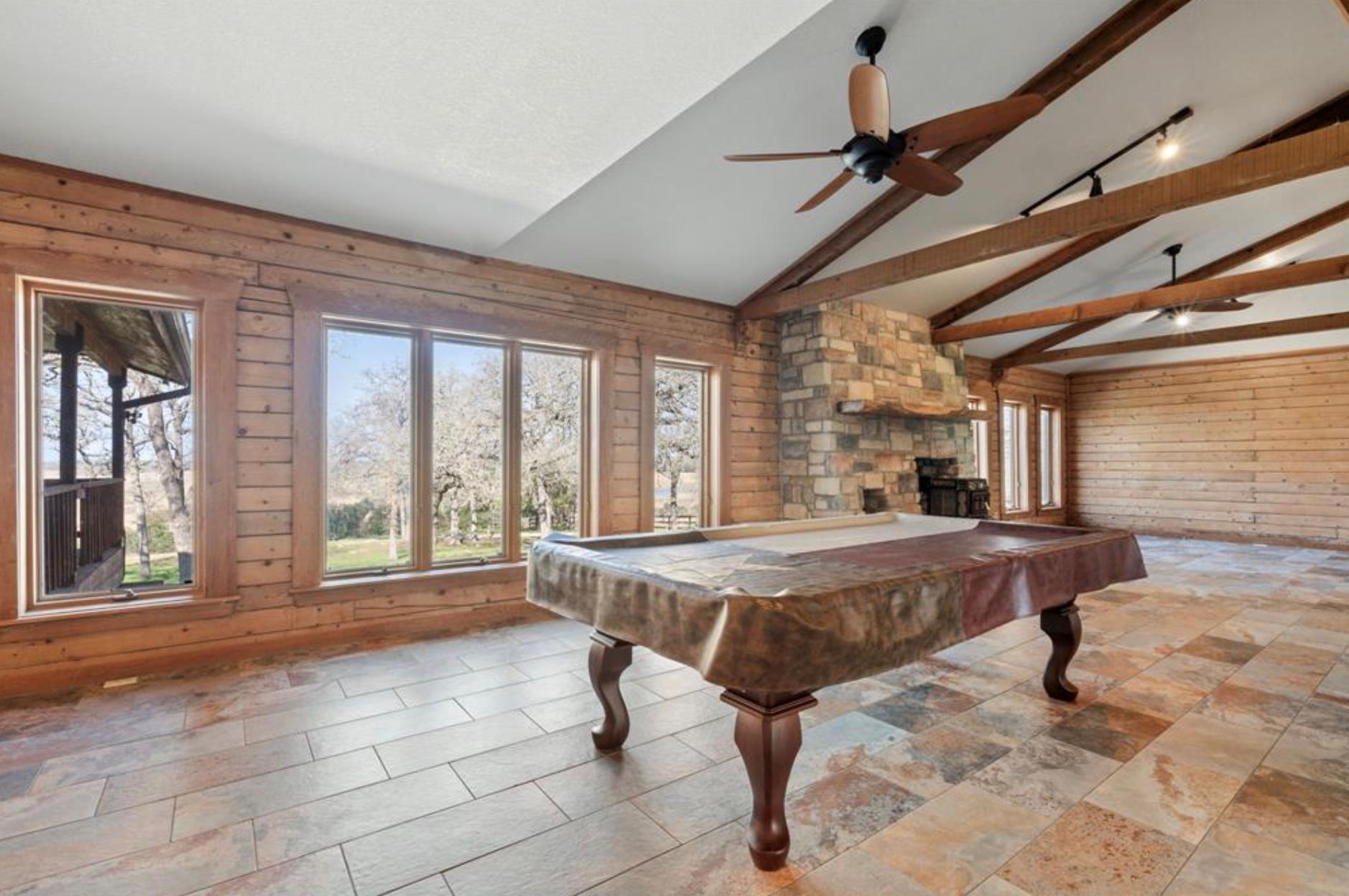 180 Bradley Ln, Rosanky, TX 78953