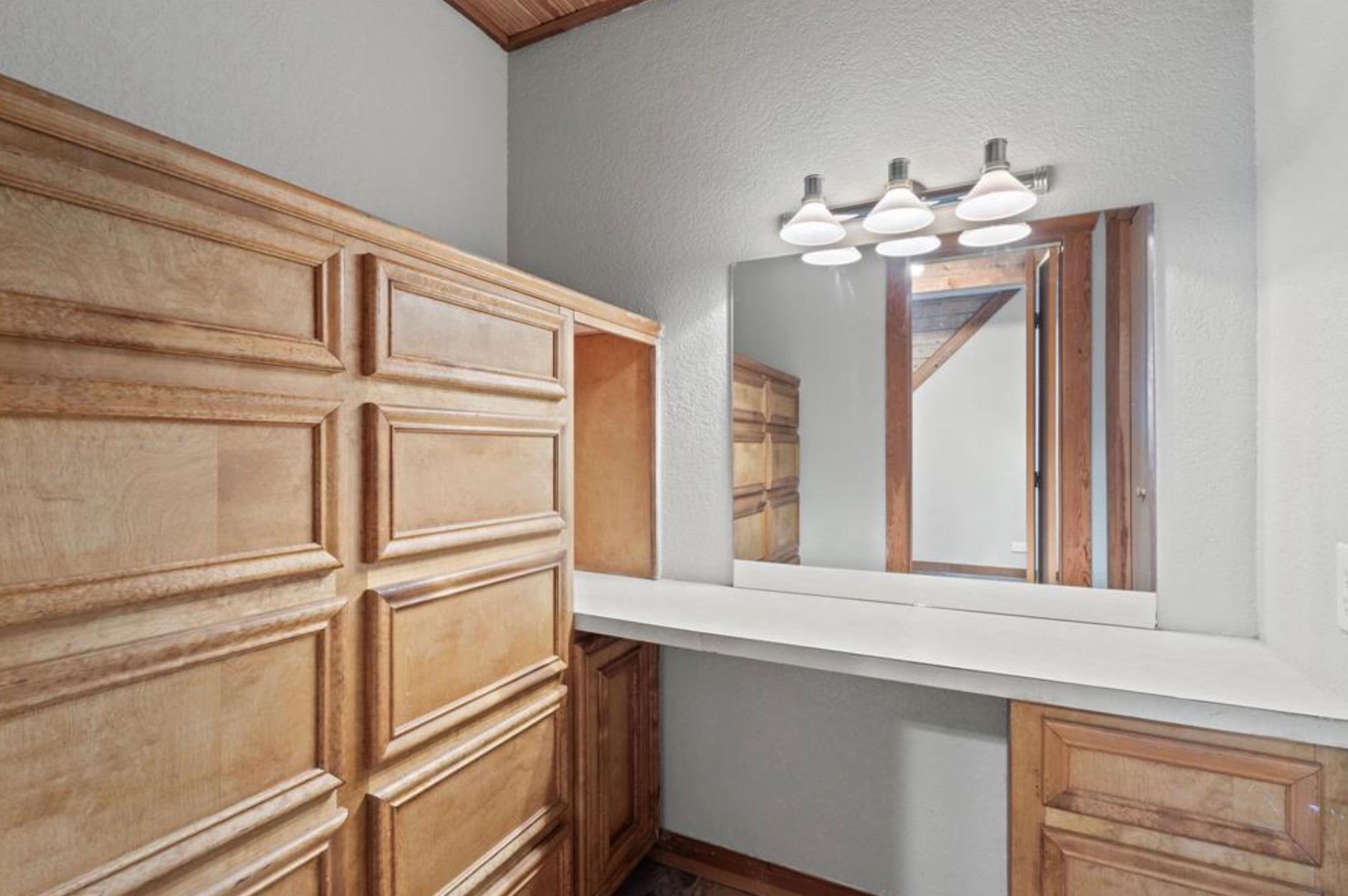 180 Bradley Ln, Rosanky, TX 78953