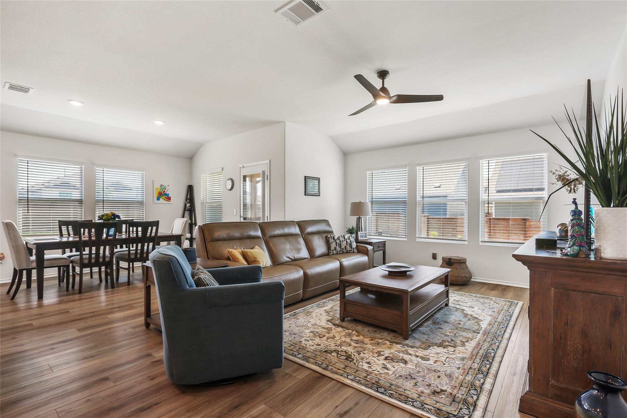 301 Jack Ryan, Kyle, TX 78640