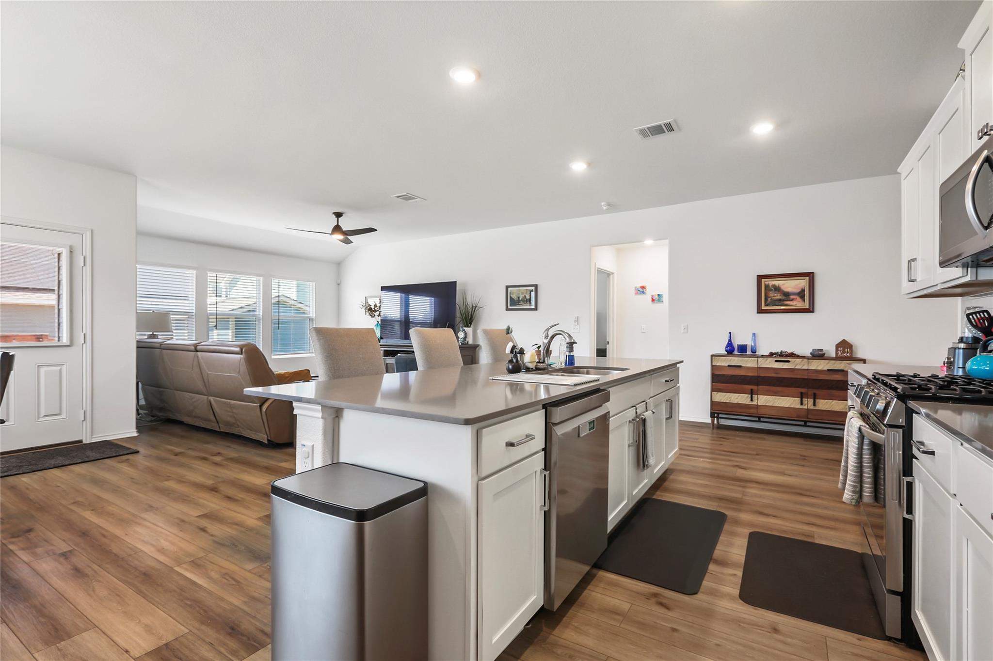 301 Jack Ryan, Kyle, TX 78640