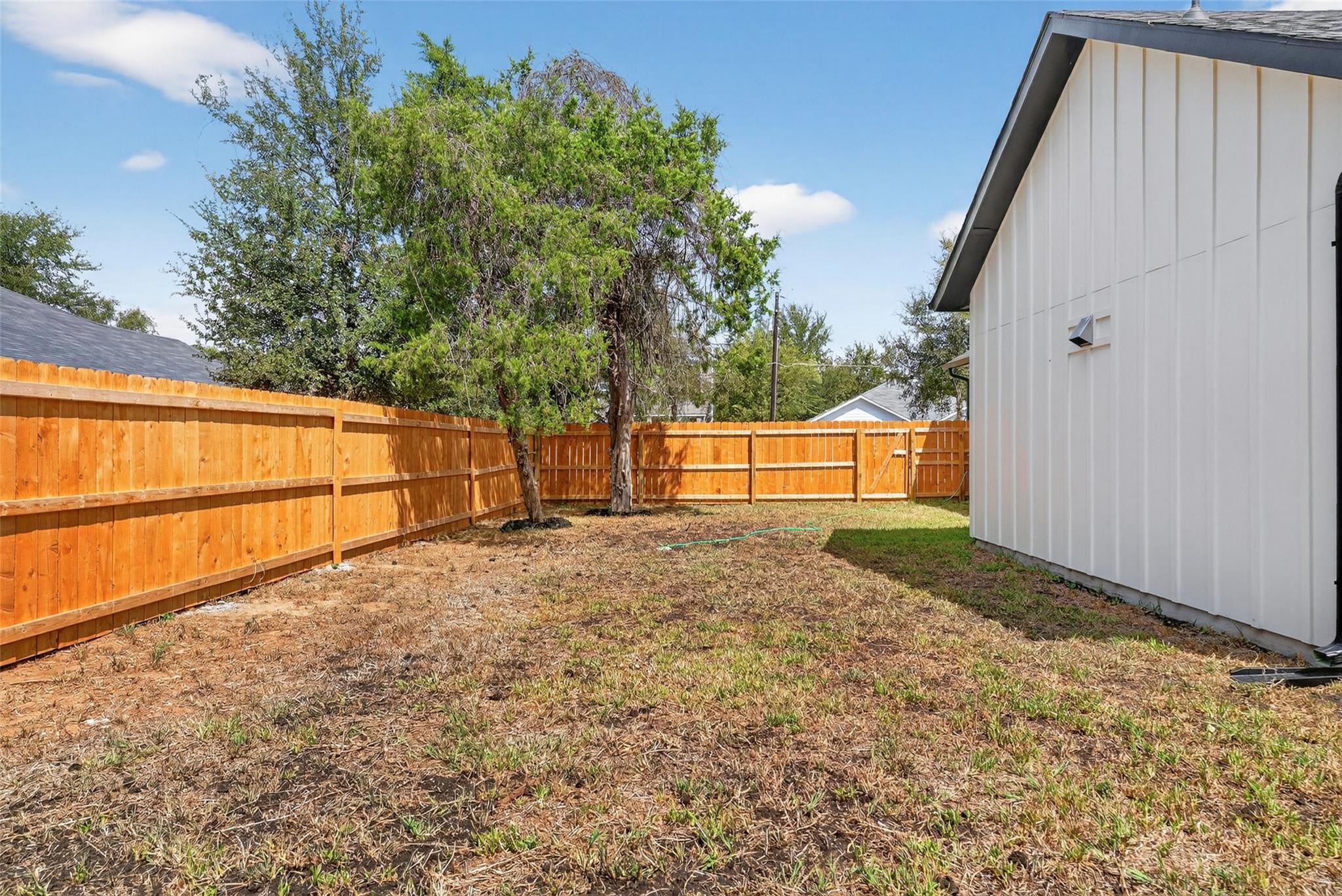 353 Nene Ln, Bastrop, TX 78602