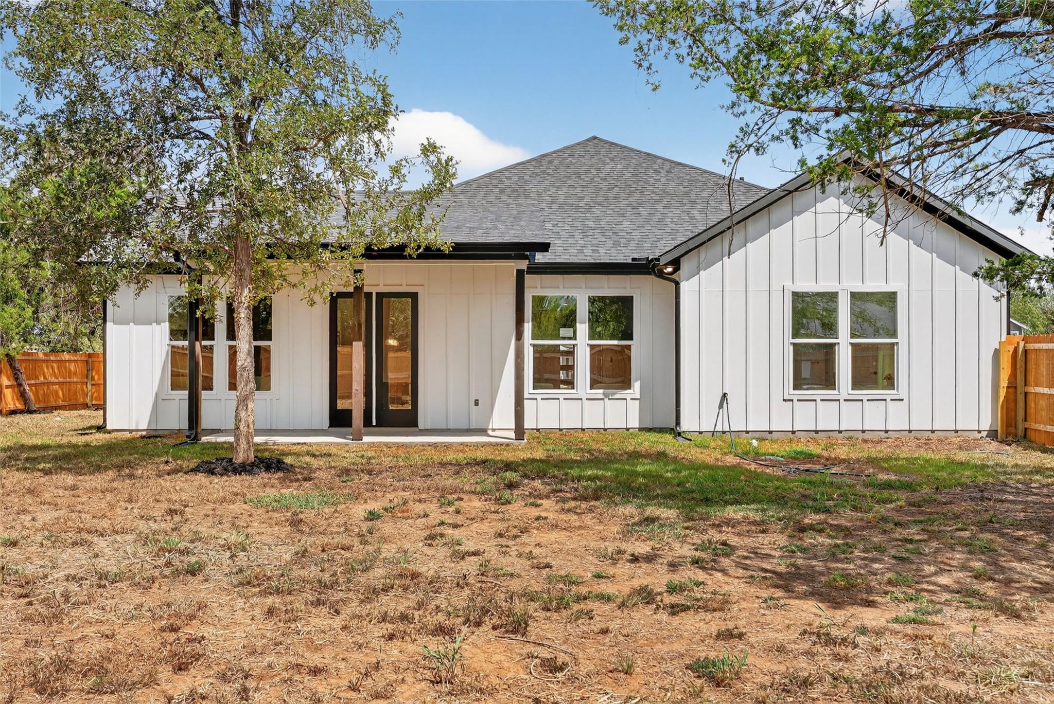 353 Nene Ln, Bastrop, TX 78602